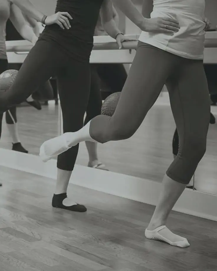 Clase de pilates barre